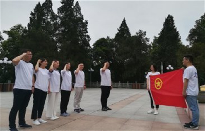 傳承紅色基因，爭(zhēng)創(chuàng)一流組織——記2019大名集團(tuán)新一屆團(tuán)委委員金寨紅色主題教育活動(dòng)
