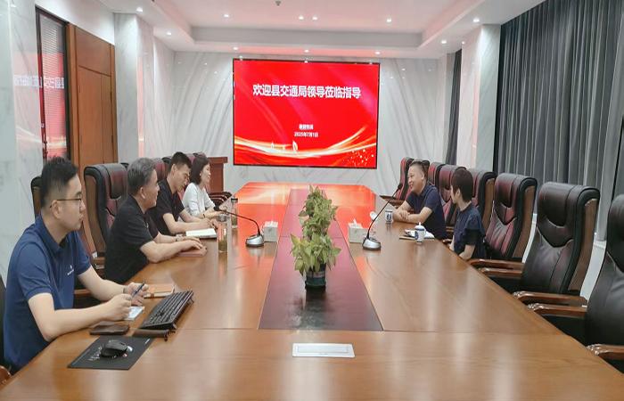 紓困解難   優(yōu)化服務(wù)