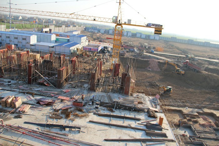 前進(jìn)中的名邦 奔跑中的公館 