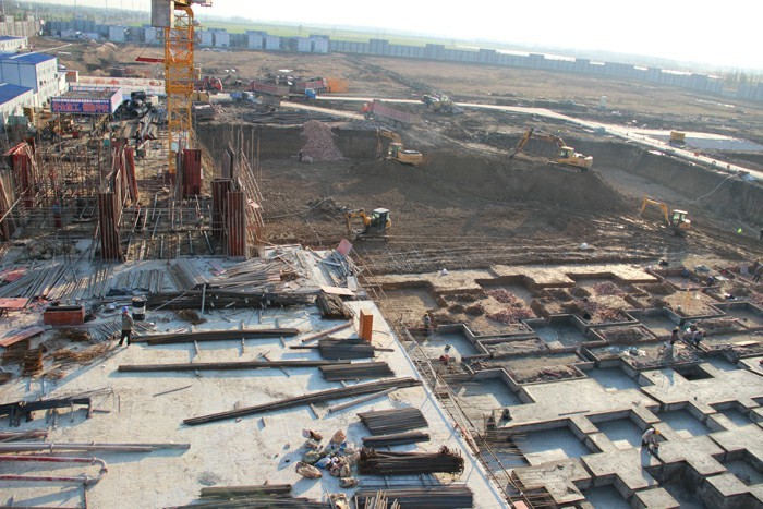 前進(jìn)中的名邦 奔跑中的公館 