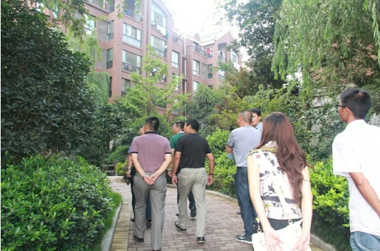 蒙城、霍山項目團(tuán)隊實地學(xué)習(xí)參觀肥西名邦?中央公館項目